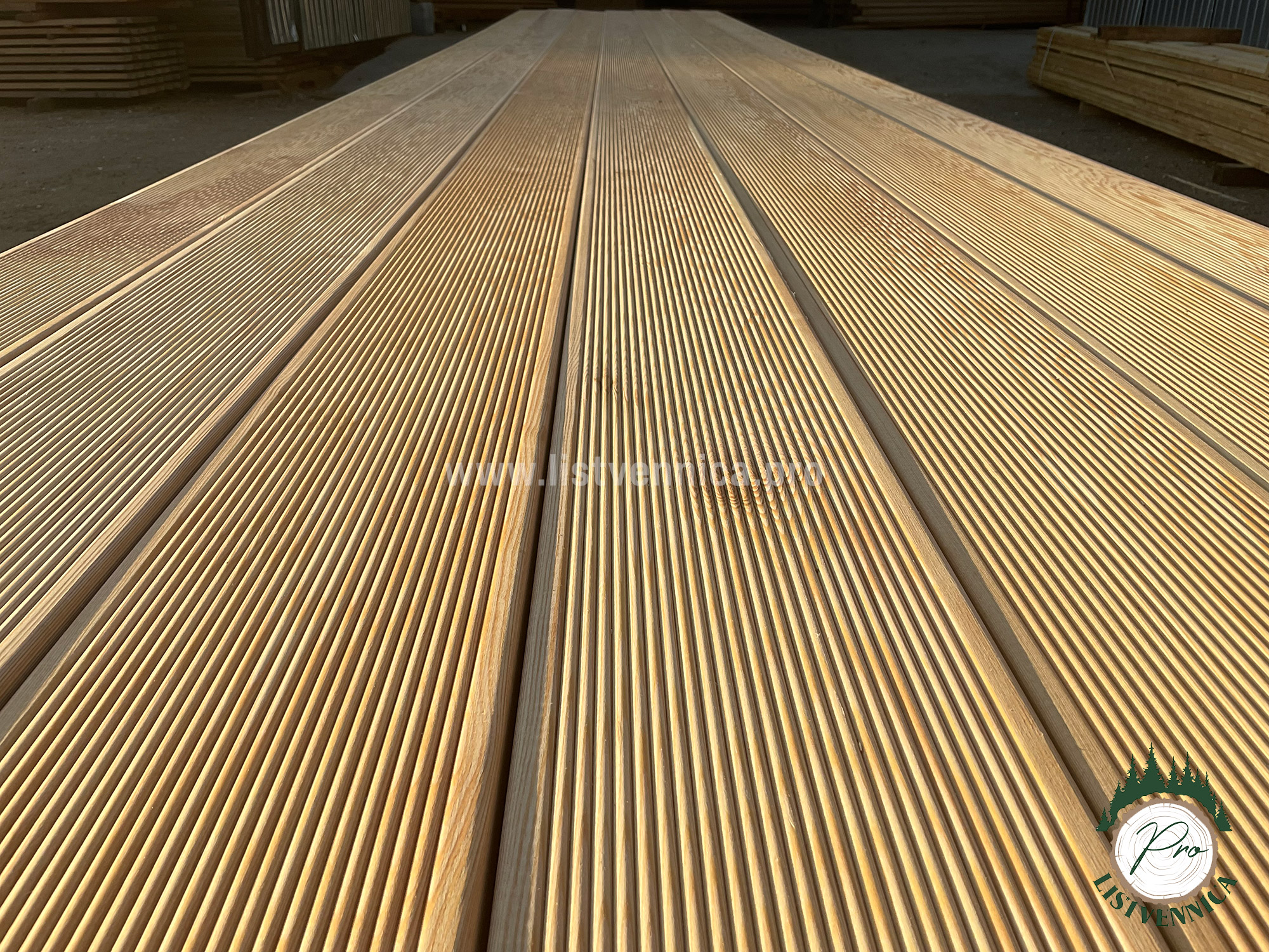 Террасная доска 27х142 из лиственницы 2